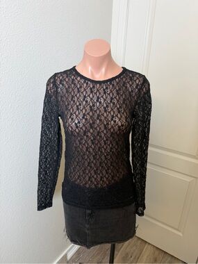 Old Navy Black Lace Long-Sleeve Sheer Top Sz S